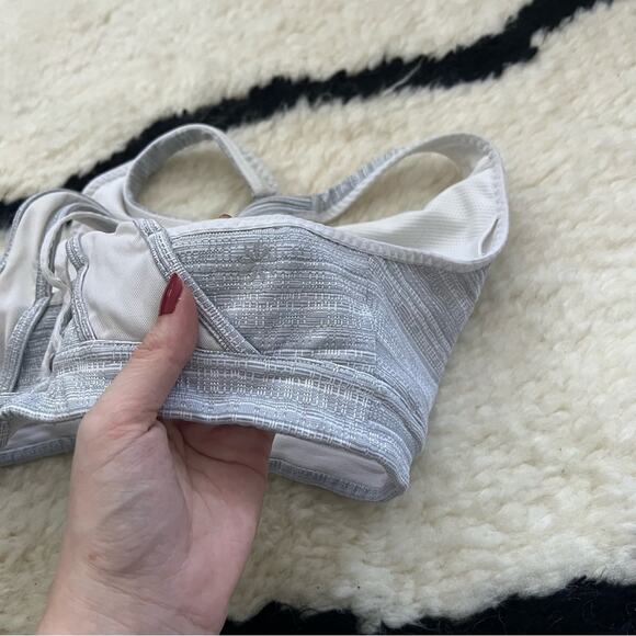 Athleta Gray Jacquard Transcendence Sports Bra - Picture 6 of 10